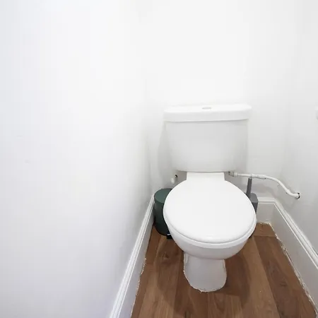 Stylish 1-Bedroom In Central Canterbury - Sleeps 4 Exterior photo