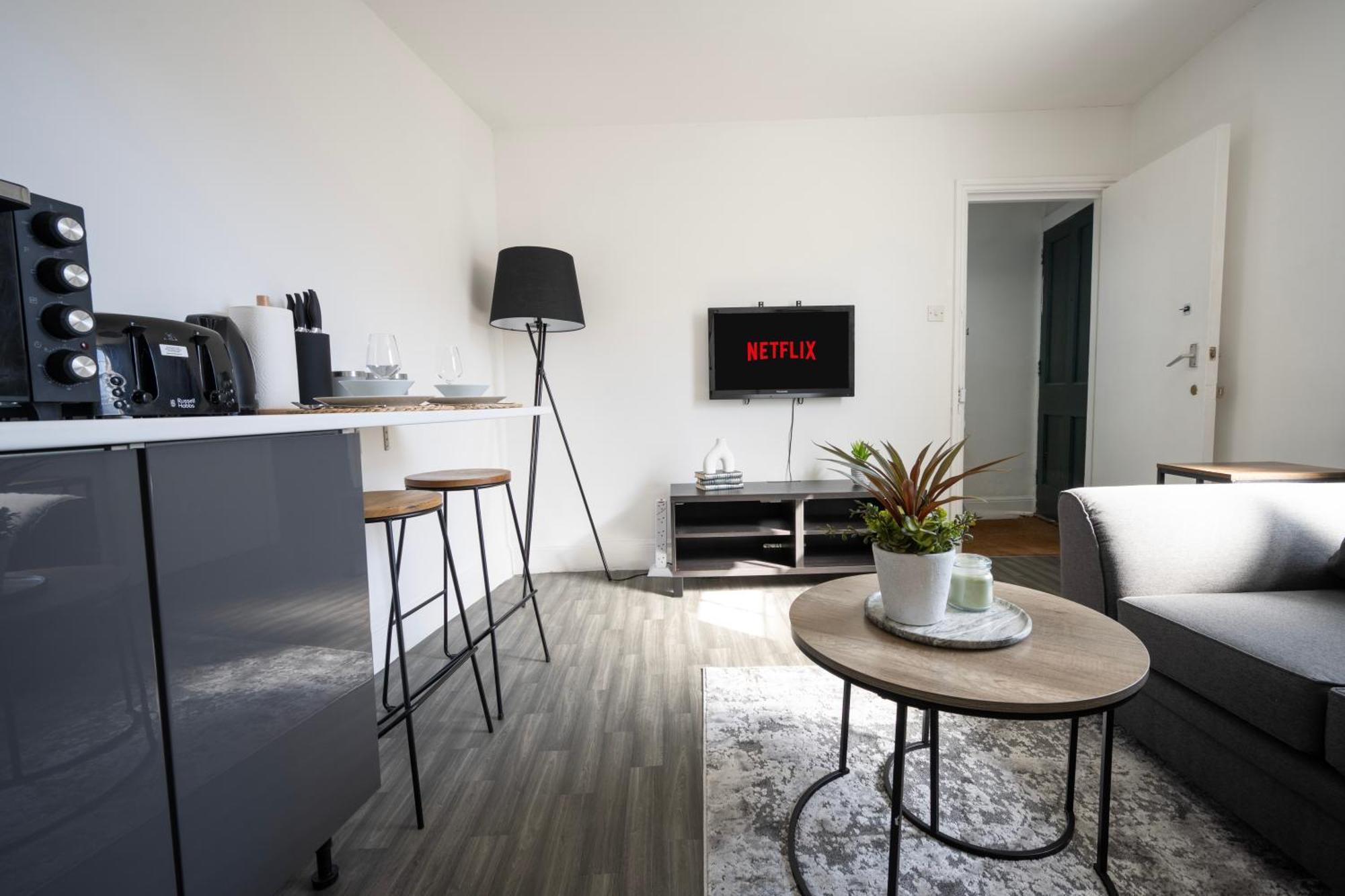 Holiday home Stylish 1-bedroom In - Sleeps 4